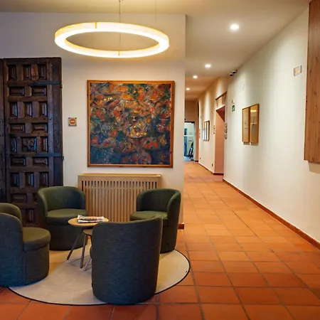 Hotel Valle Del Ambroz-3