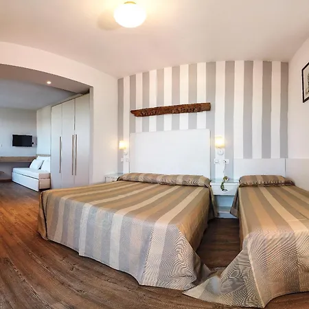 Hotel Derby Exclusive-2