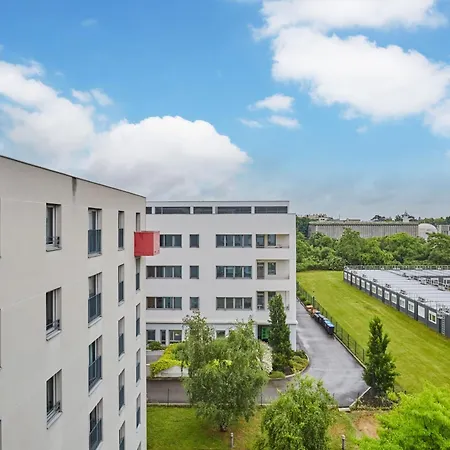 Appart'Hotel Odalys City - Bioparc Lyon Est-3