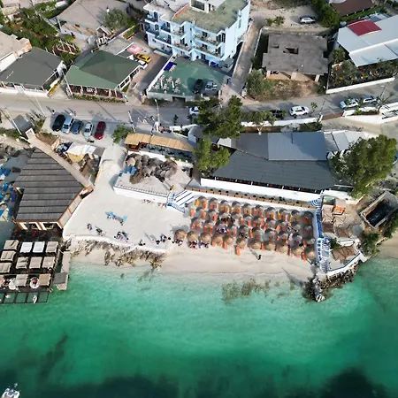 Hotel Esmerald Ksamil-2