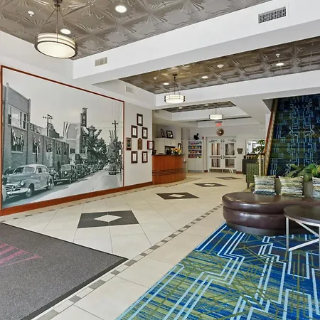 The Hotel Warner-3