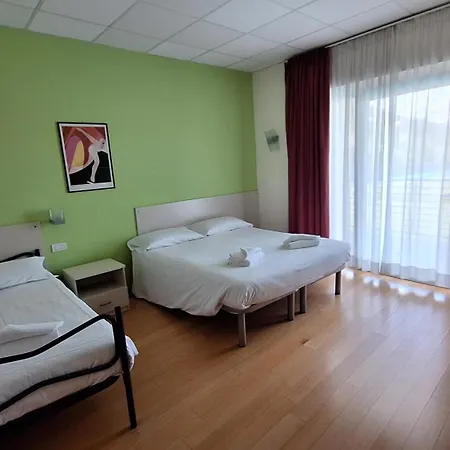 Hotel Lago Losetta-3