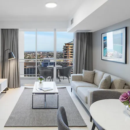 Meriton Suites Bondi Junction-3