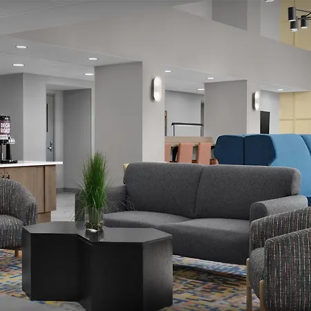 Hampton Inn & Suites Laurel-3