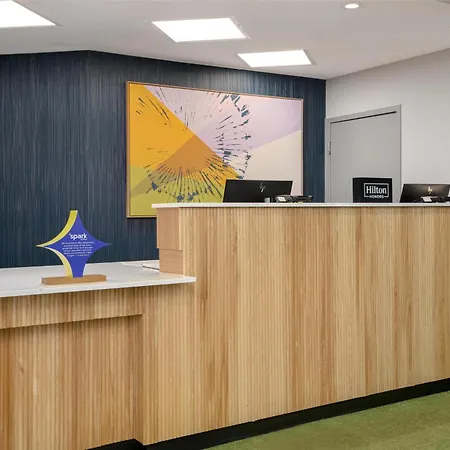 Spark By Hilton Rahway-3