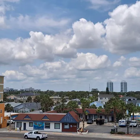 Best Western Plus Daytona Inn Seabreeze-3