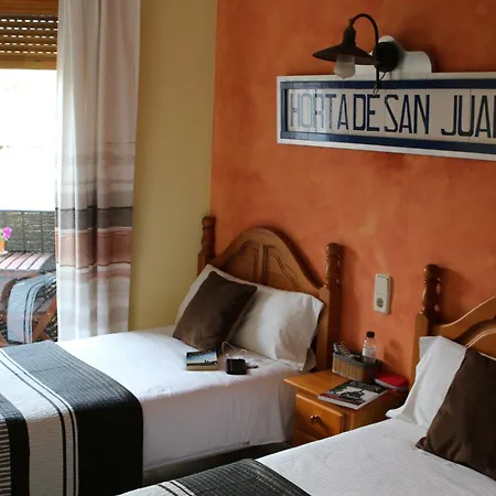 Hostal Casa Barcelo-3