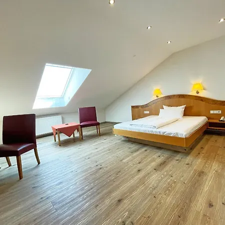 Weingut Sandwiese Winzerhotel-3