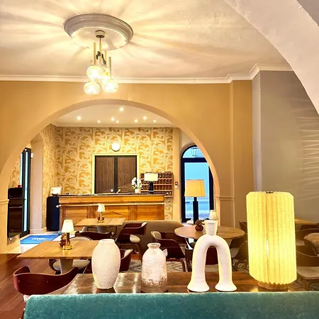 Hotel Restaurant Christophe Colomb-2