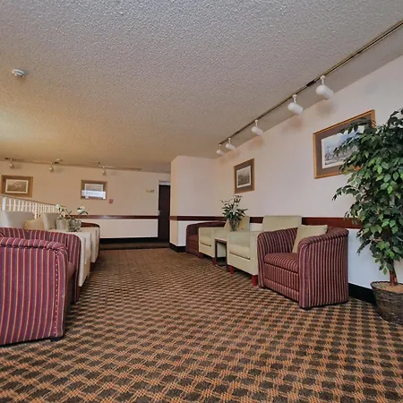 Red Lion Inn & Suites Auburn-3