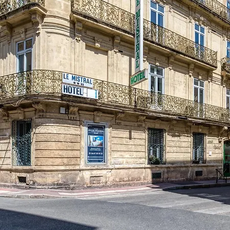 Hôtel Mistral Saint Roch-3