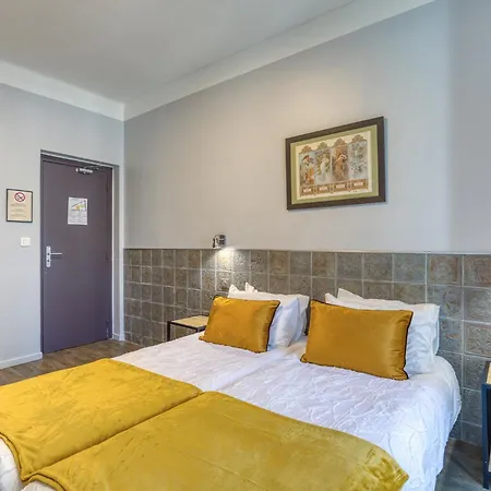 Hôtel Mistral Saint Roch-2
