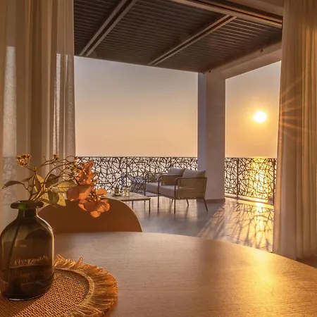 Glow Boutique Hotel & Suites-2