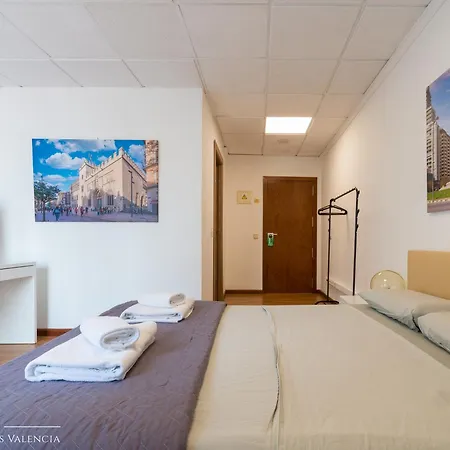 Suites Rooms Valencia-3