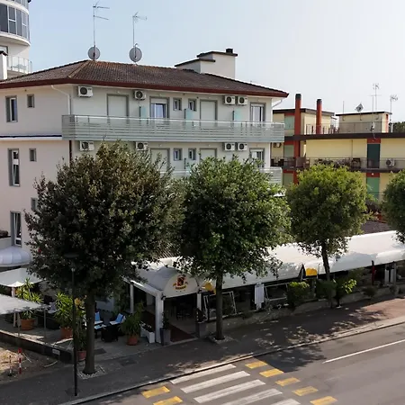 Hotel Berna-3