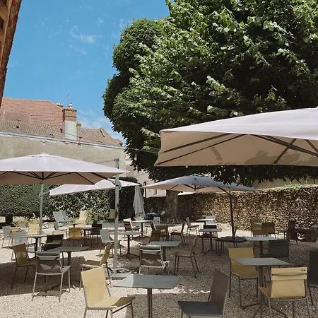 Best Western Blanche de Castille Dourdan-3