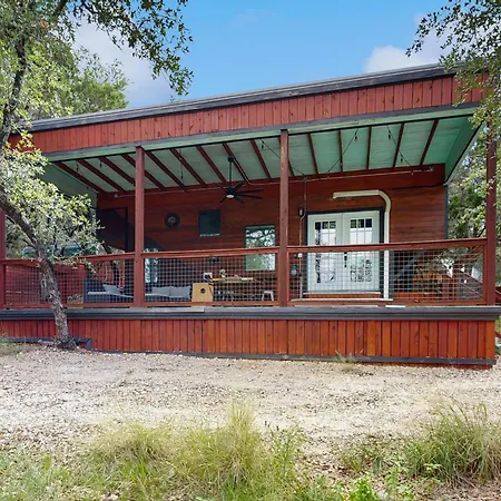 Chimney Rock Tiny Home-3