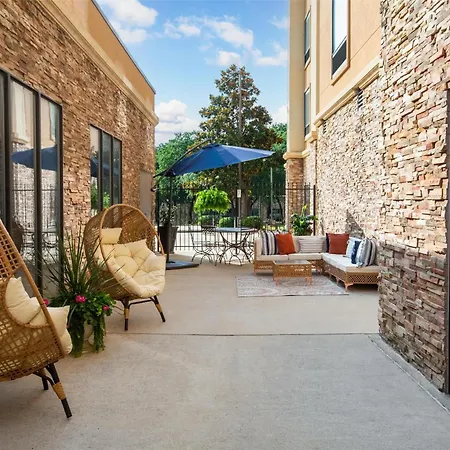 Hampton Inn & Suites Dallas-Arlington North-Entertainment District-3