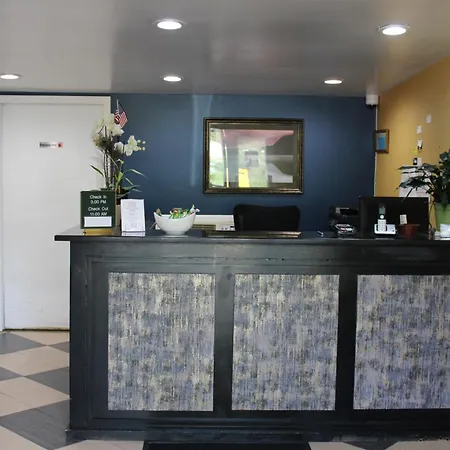 Claremont Motor Lodge-3