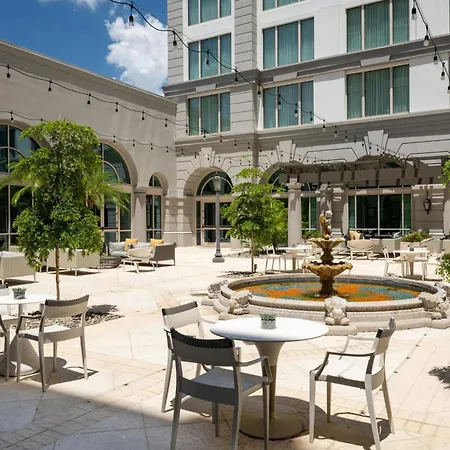Renaissance Tampa International Plaza Hotel-3
