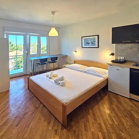 Apartments & Rooms Strcic Krk-2