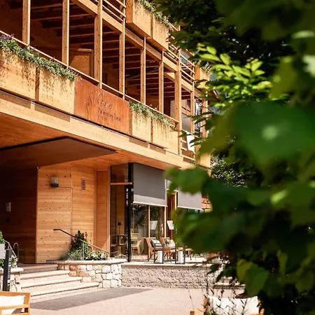 Corona Dolomites Hotel-2