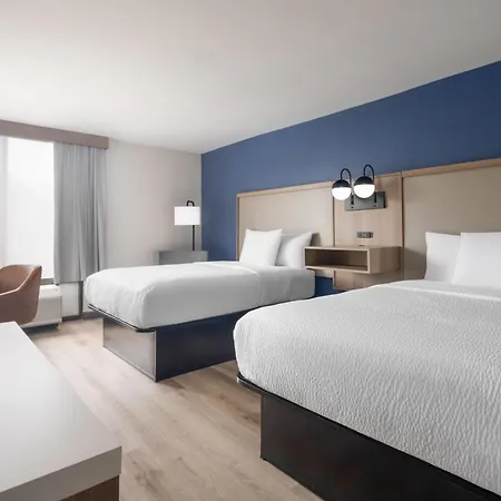 La Quinta Inn & Suites By Wyndham Myrtle Beach-3