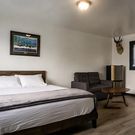 Sacajawea Inn-2
