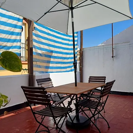 Malaga Ensuites City Centre-3