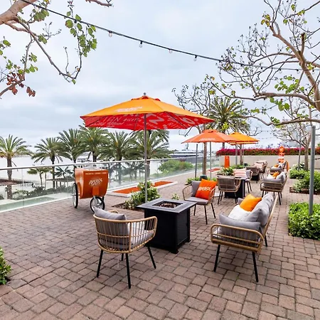 Hilton San Diego Bayfront-3
