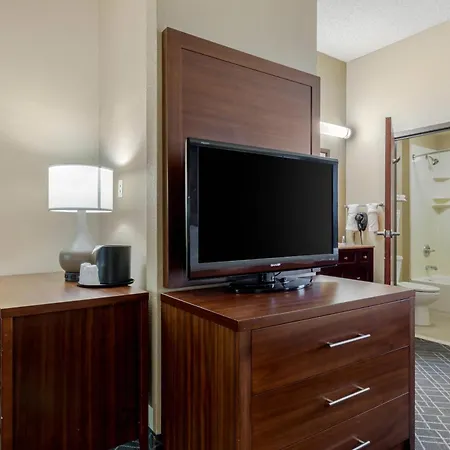 Comfort Suites Waco North - Near University Area-3