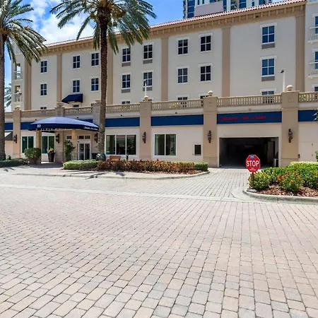 Hampton Inn & Suites St. Petersburg/Downtown-3