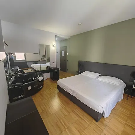 Smart Hotel-2