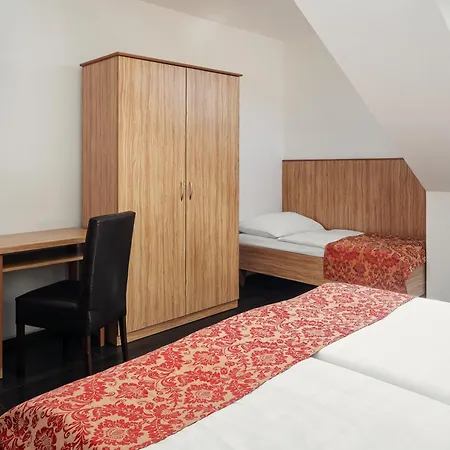 Hotel Superior Prague-3