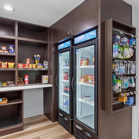 Surestay Plus Hotel By Best Western Mammoth Lakes-3