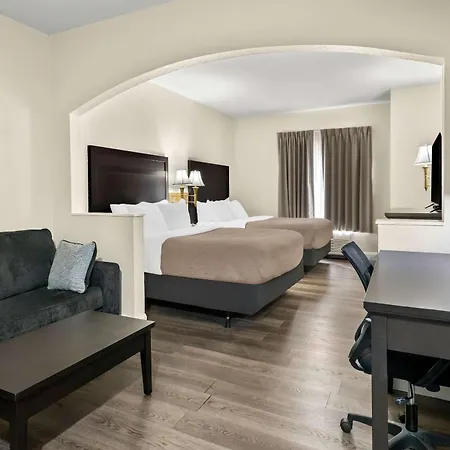 Quality Inn And Suites Lafayette-2