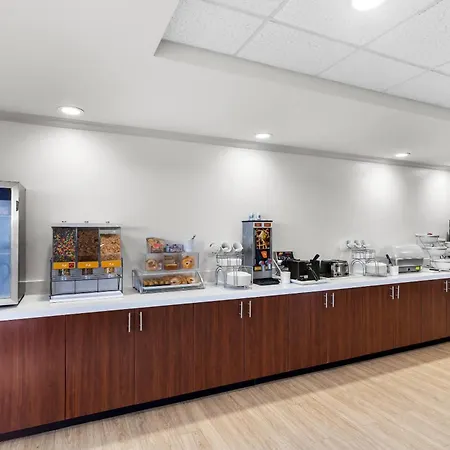 Comfort Suites Austin Airport-2