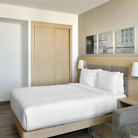 Hilton Garden Inn Tanger City Center-3