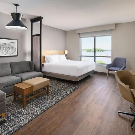 Hyatt Place National Harbor-3
