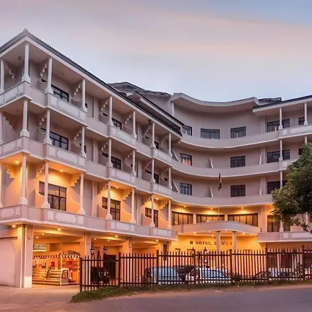 Devon Hotel-3
