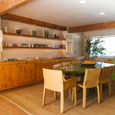 Hummingbird Inn-2