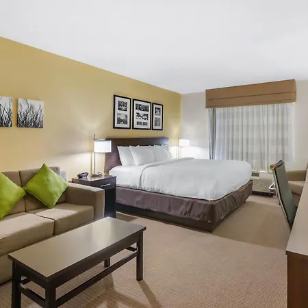 Sleep Inn & Suites Devils Lake-2