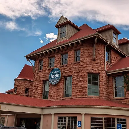 Glenwood Hot Springs Resort-3