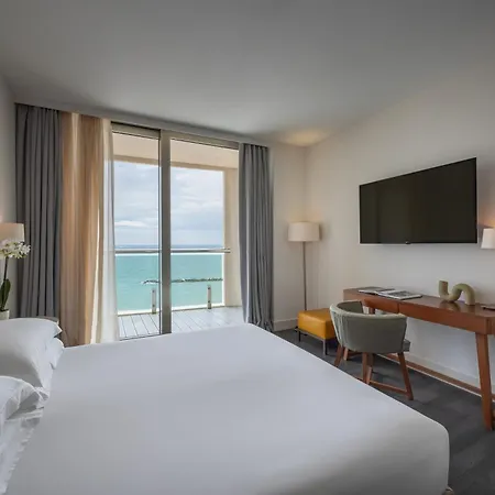 Excelsior Hotel, Spa & Lido - Preferred Hotels & Resorts-2