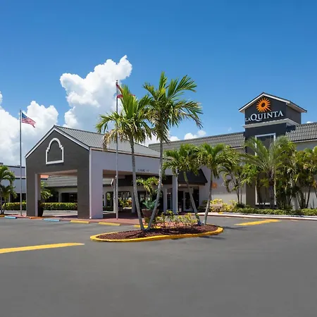 La Quinta Inn By Wyndham Cocoa Beach-Port Canaveral-2