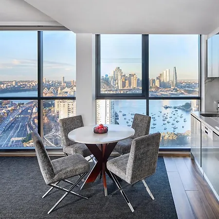 Meriton Suites North Sydney-3