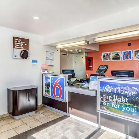 Motel 6 Fort Collins, Co-2