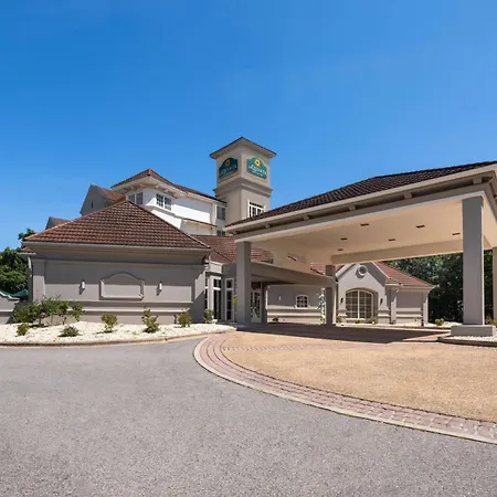 La Quinta By Wyndham Raleigh Cary-2