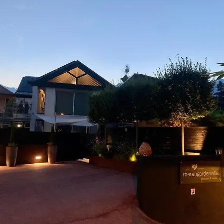 Merangardenvilla Adults Only-3