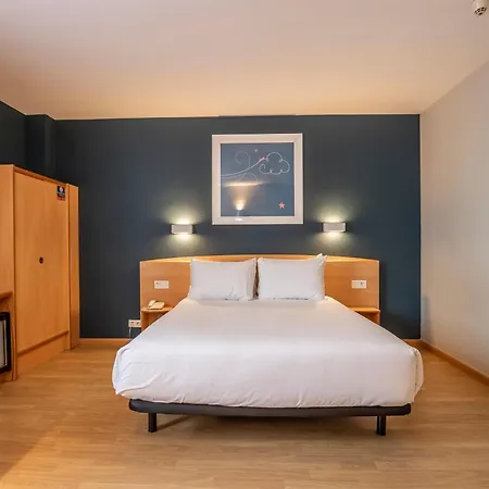 Travelodge Murcia-3